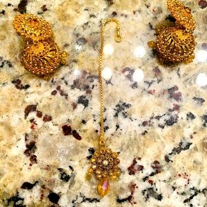 Pakistani/Indian Gold jewelry- earrings and tikka